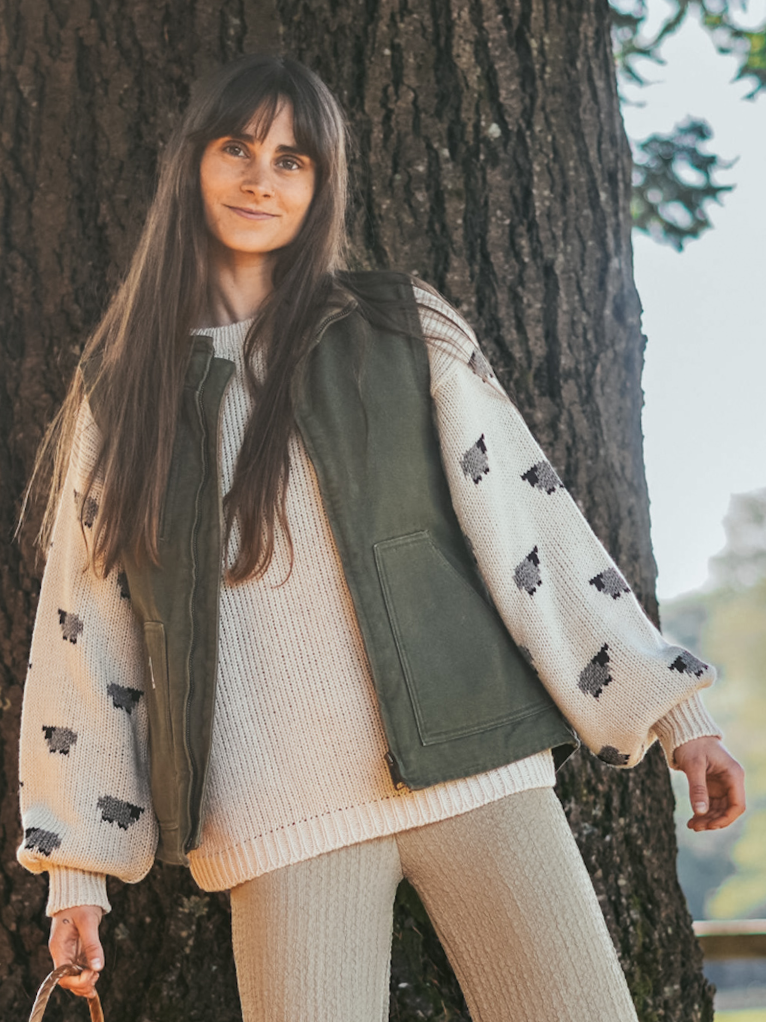 Sweater Pastora Beige - Envíos desde LUNES 15 de junio