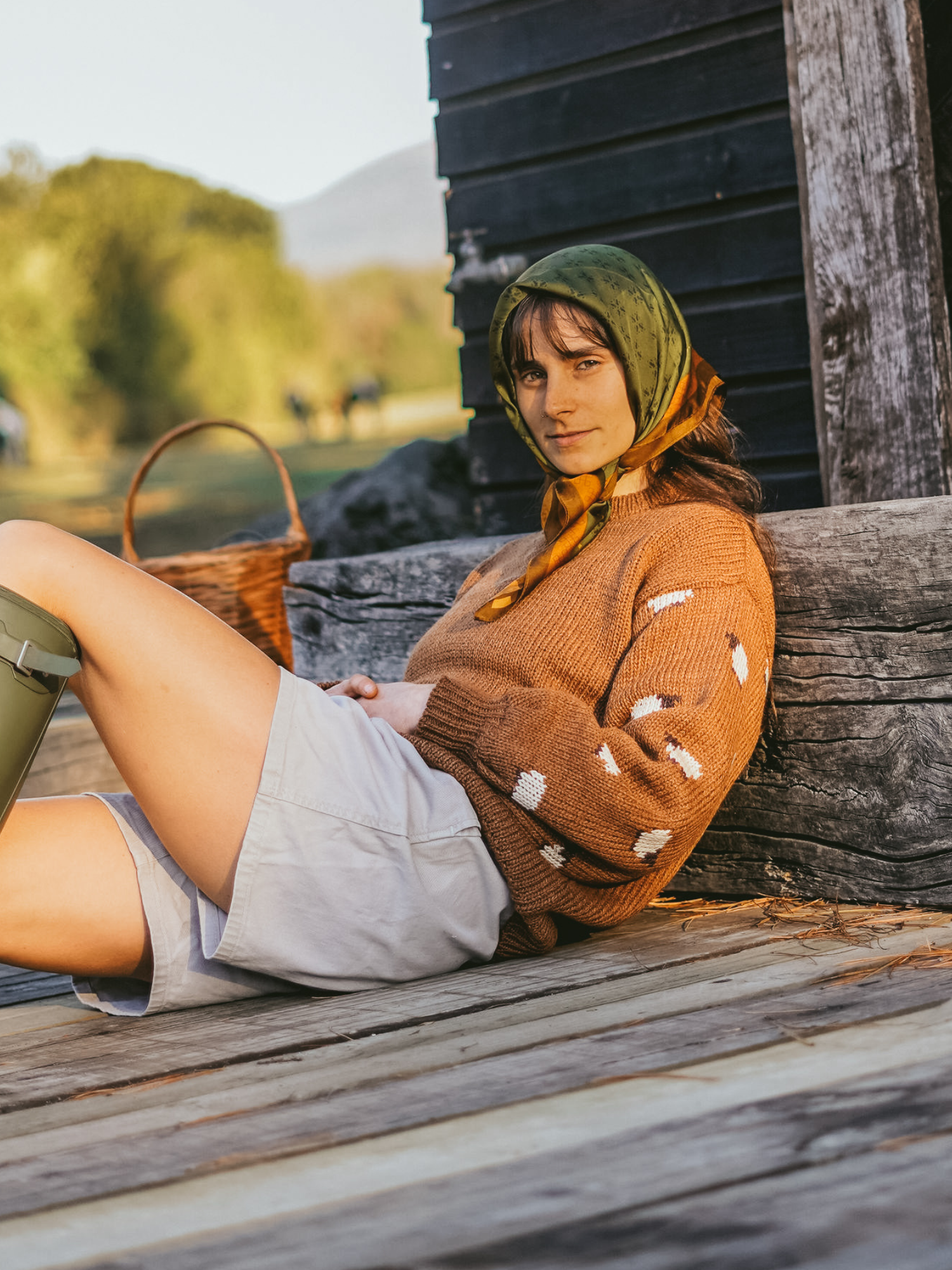 Sweater Pastora Café - Envíos desde LUNES 15 de junio