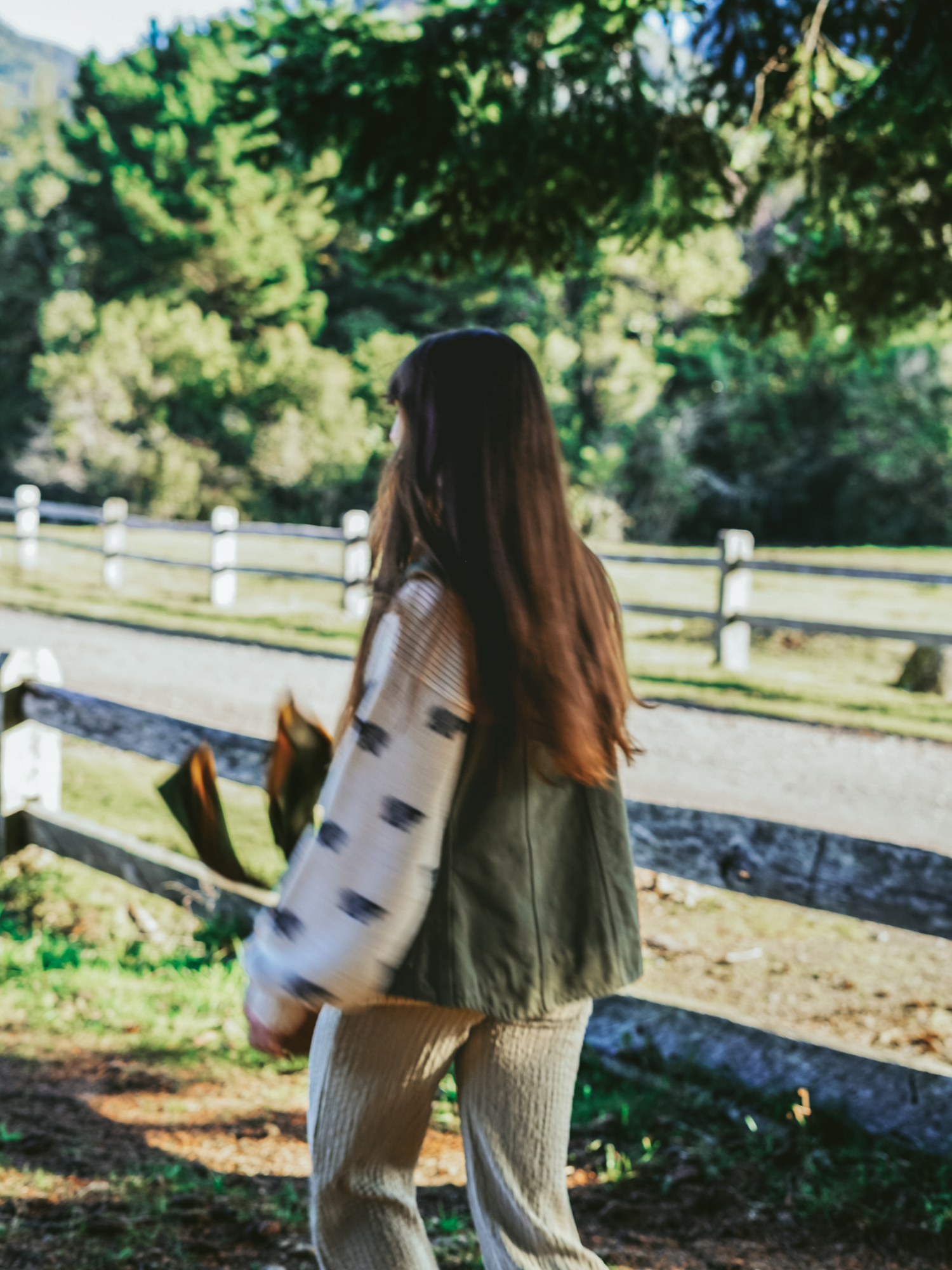 Sweater Pastora Beige - Envíos desde LUNES 15 de junio