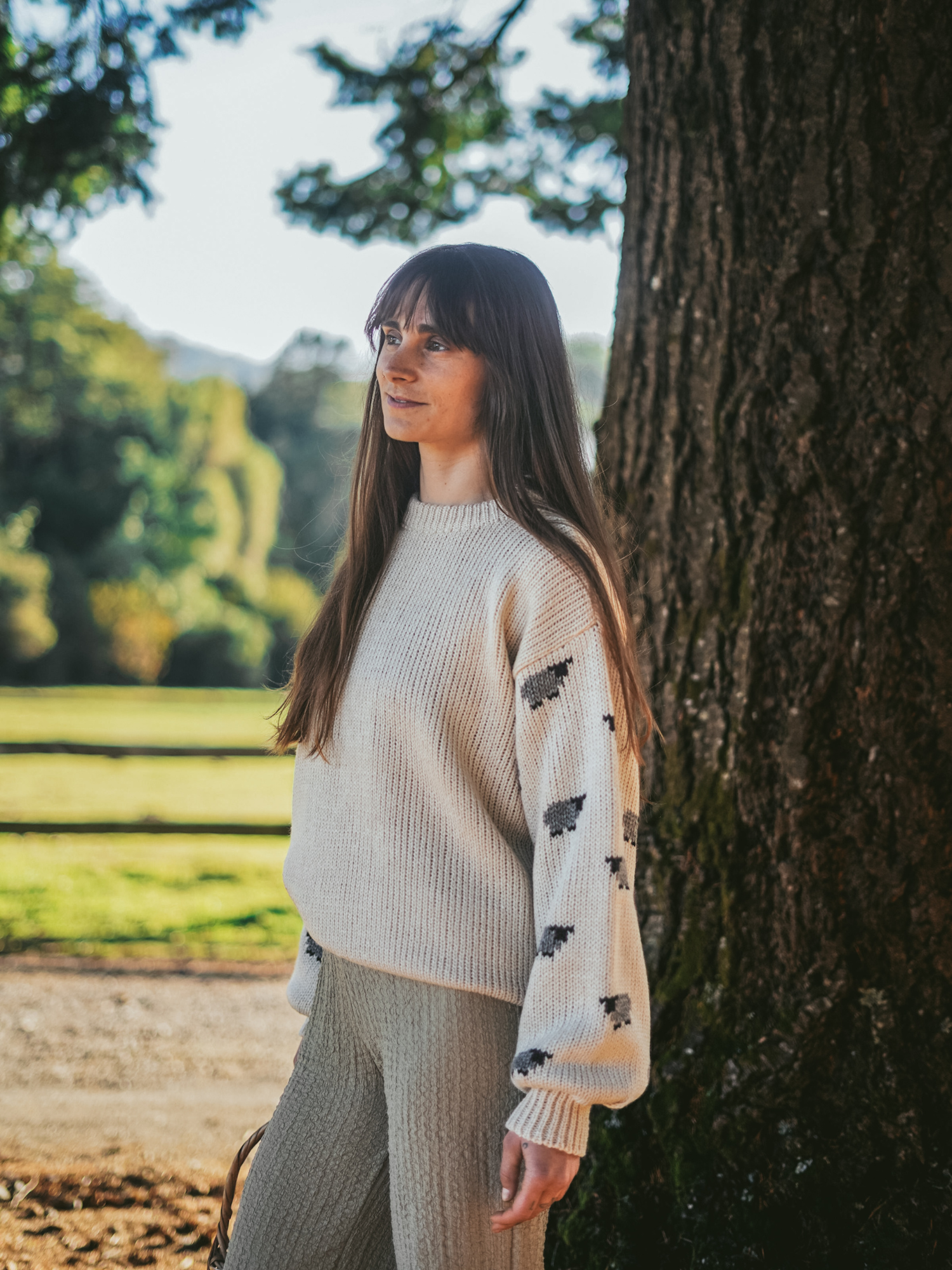 Sweater Pastora Beige - Envíos desde LUNES 15 de junio