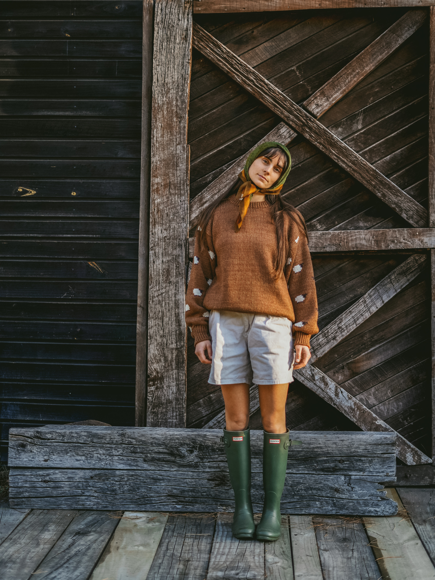 Sweater Pastora Café - Envíos desde LUNES 15 de junio
