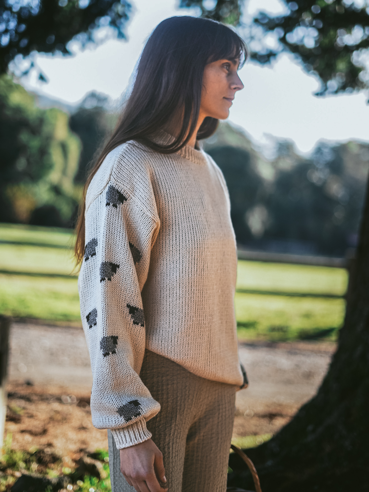 Sweater Pastora Beige - Envíos desde LUNES 15 de junio