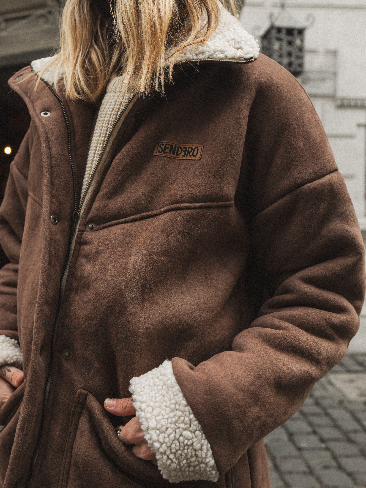 Ember Jacket Cappuccino - PREVENTA EXCLUSIVA (Entregas desde el 19 de junio)