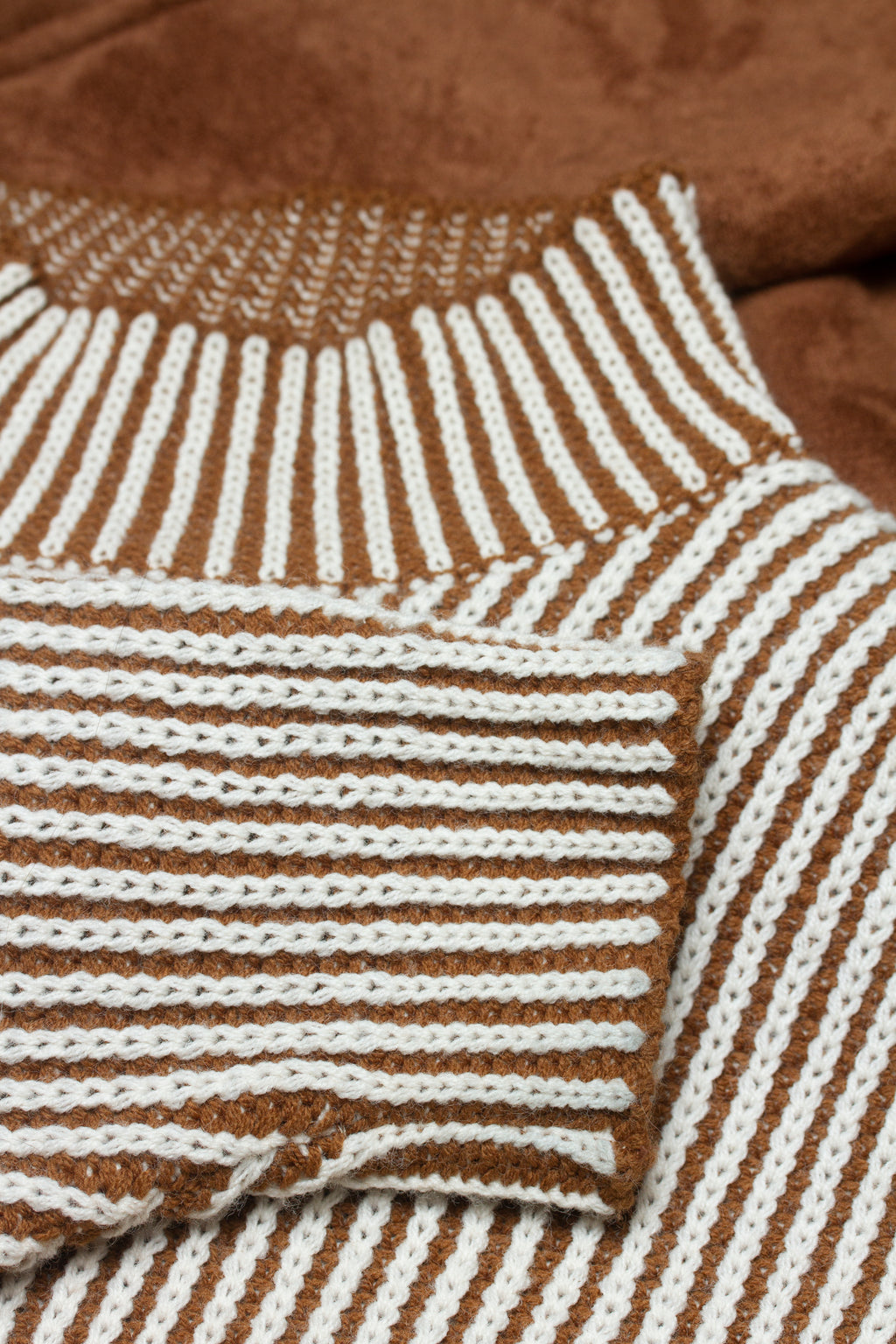Sweater Roots